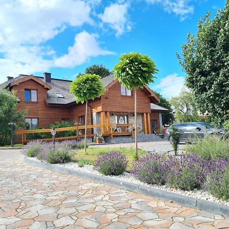 Gosciniec Ilzanka B&B 외부 사진